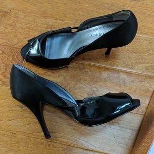 Ellen Tracy High Heels